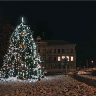 Podpořte v hlasování vánoční stromeček v Chotěšově 2